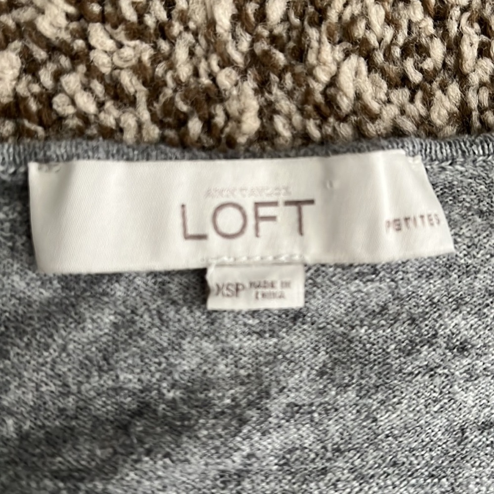 Loft sweater - Picture 2 of 2